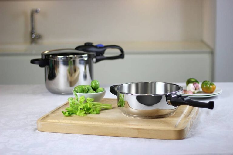 Set ekspres lonaca 3 i 6 litara – Favorit 3+6