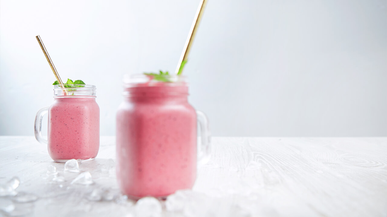 Smoti od ananasa i maline recept